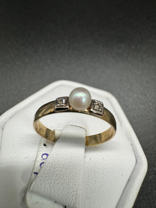 Ring 333er Gold mit Perle/Diamant Gr 50